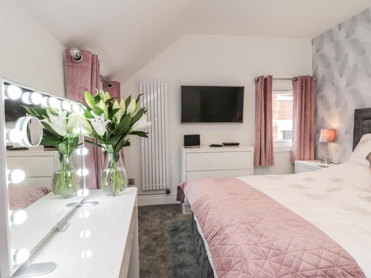 Apartament Daisy'S Den Whitby Zewnętrze zdjęcie