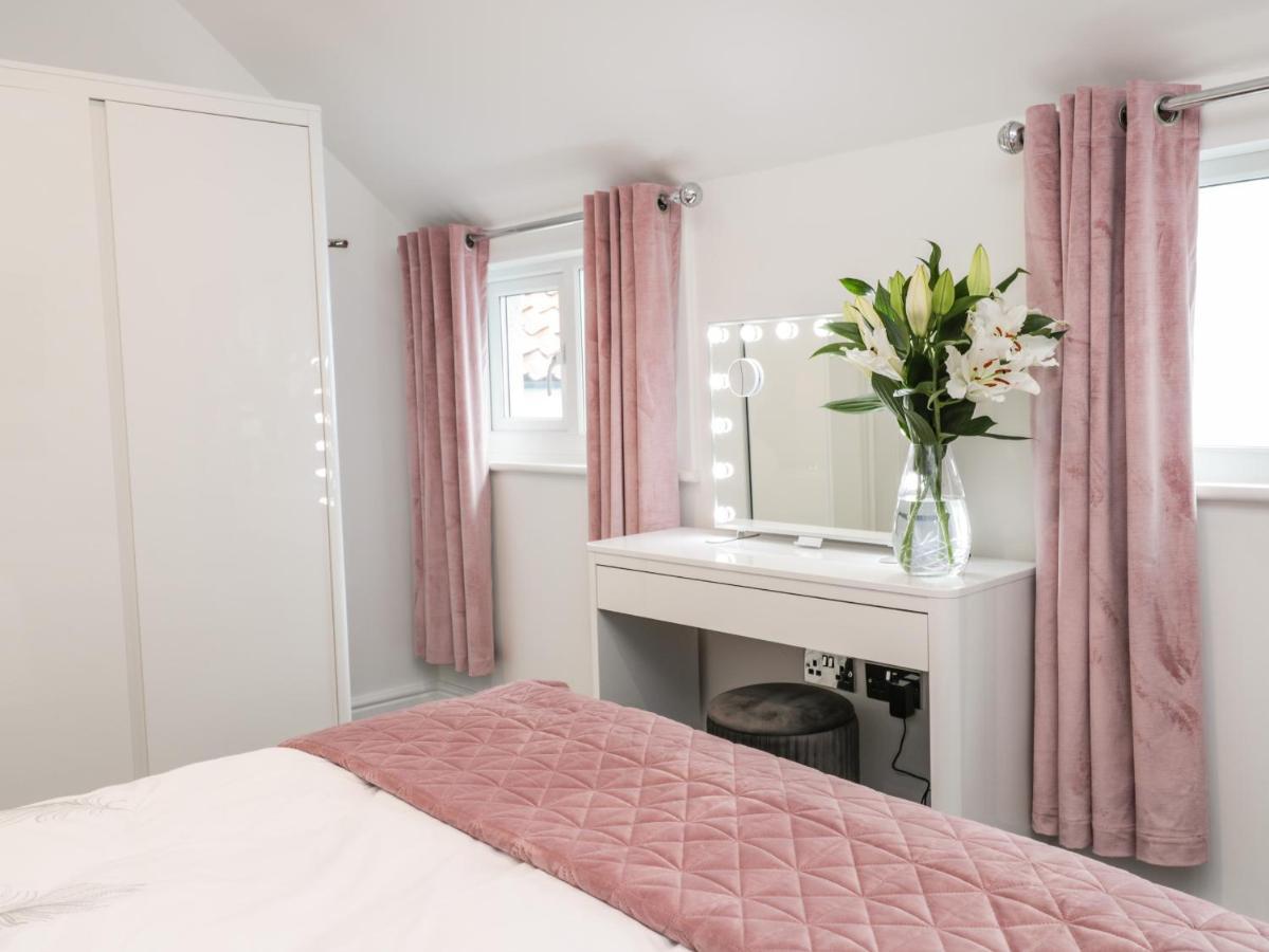 Apartament Daisy'S Den Whitby Zewnętrze zdjęcie